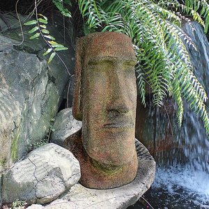 Easter Island Ahu Akivi Moai Monolith Statue: Medium