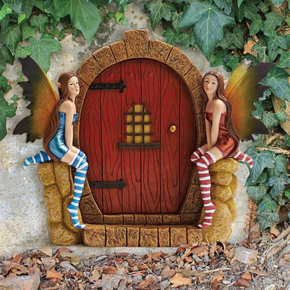 https://cdn.designtoscano.com/product_images/enchanted-portal-fairy-door-sculpture-1-qm2757000/606dad075fc37c00194deddf/zoom.jpg?c=1630690704