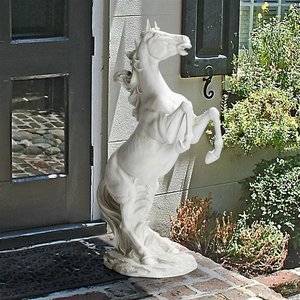 Majestic Mustang Horse Statue